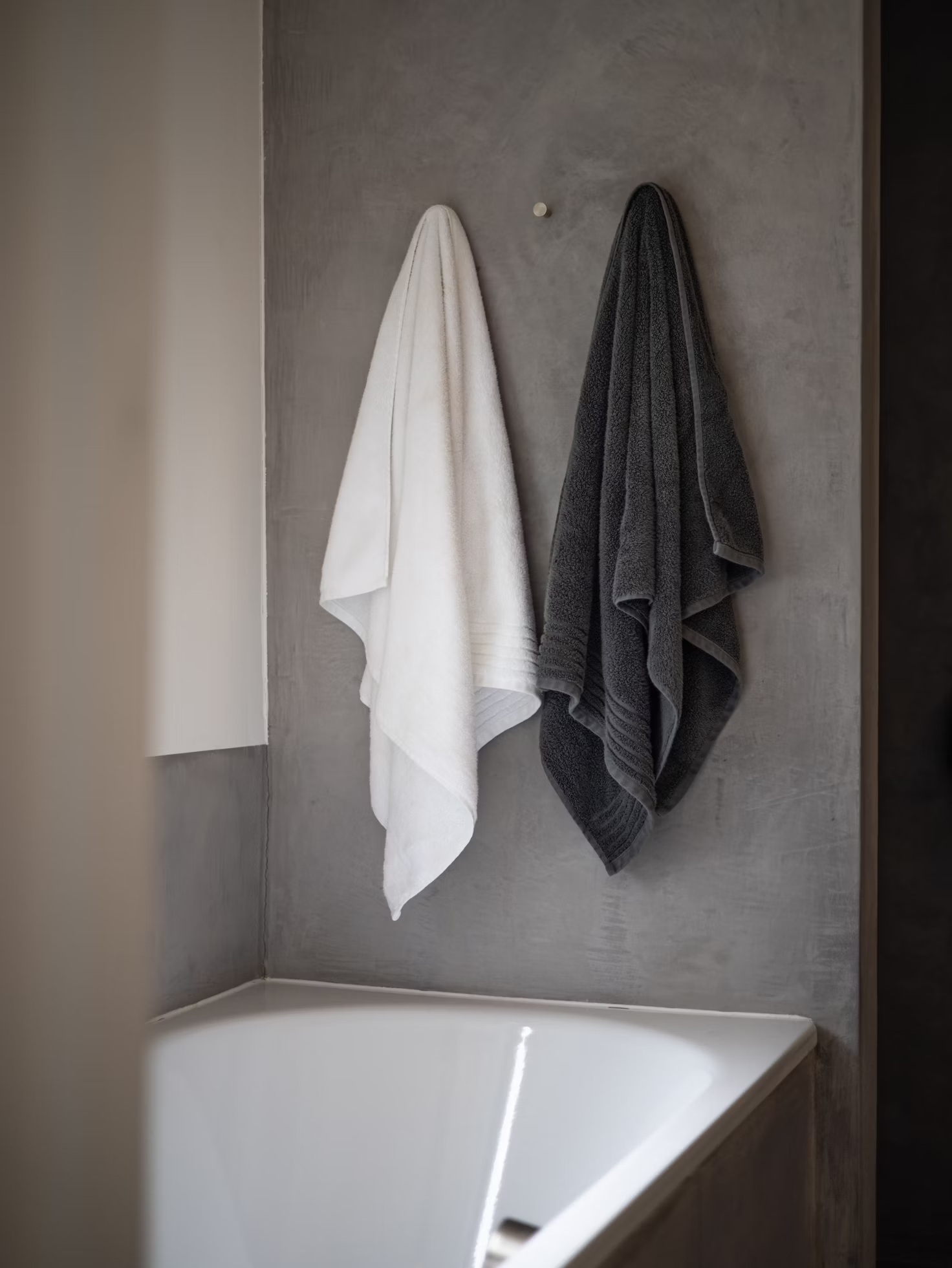 How Often Should You Replace Your Bath Towels? The Hygiene Guide