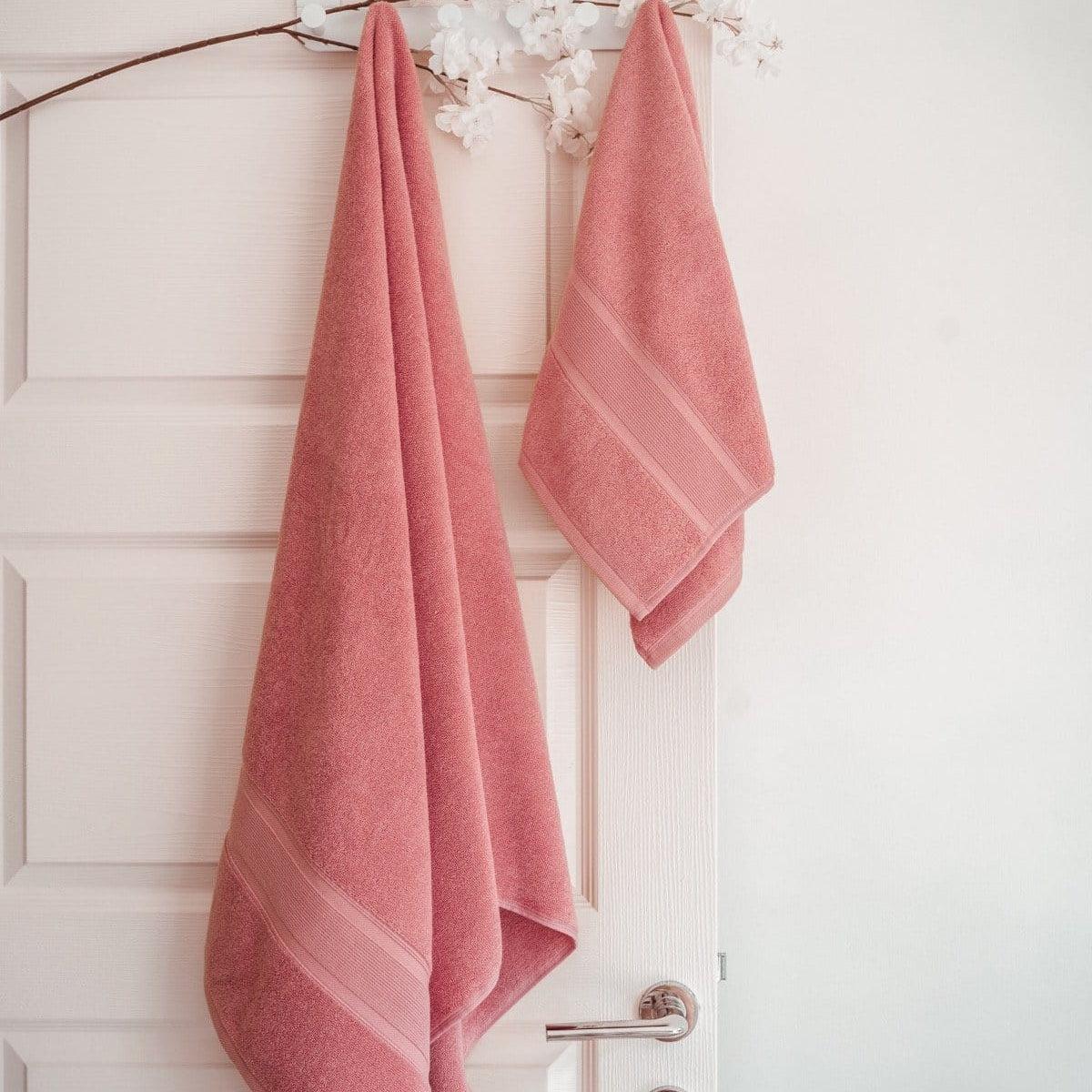 Luzia Coral bath Towel