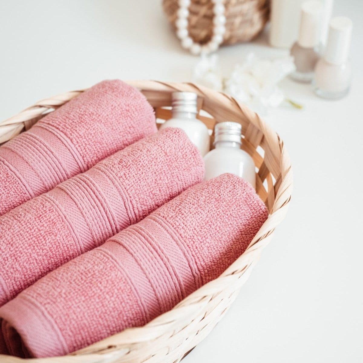 Luzia Coral Washcloths