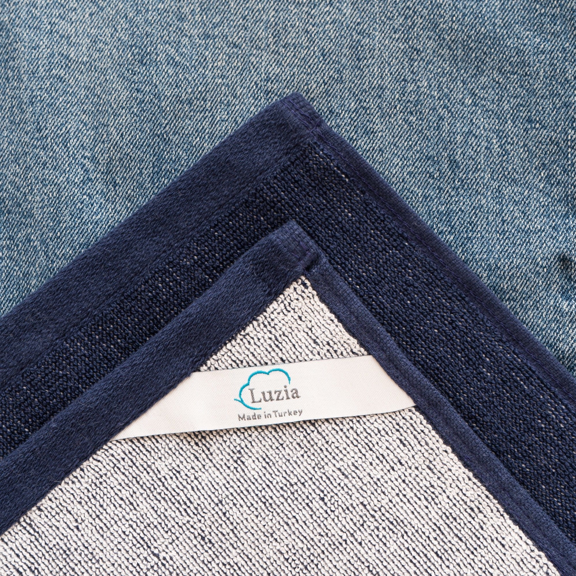 Striped Workout Towel in Blue-Luzia