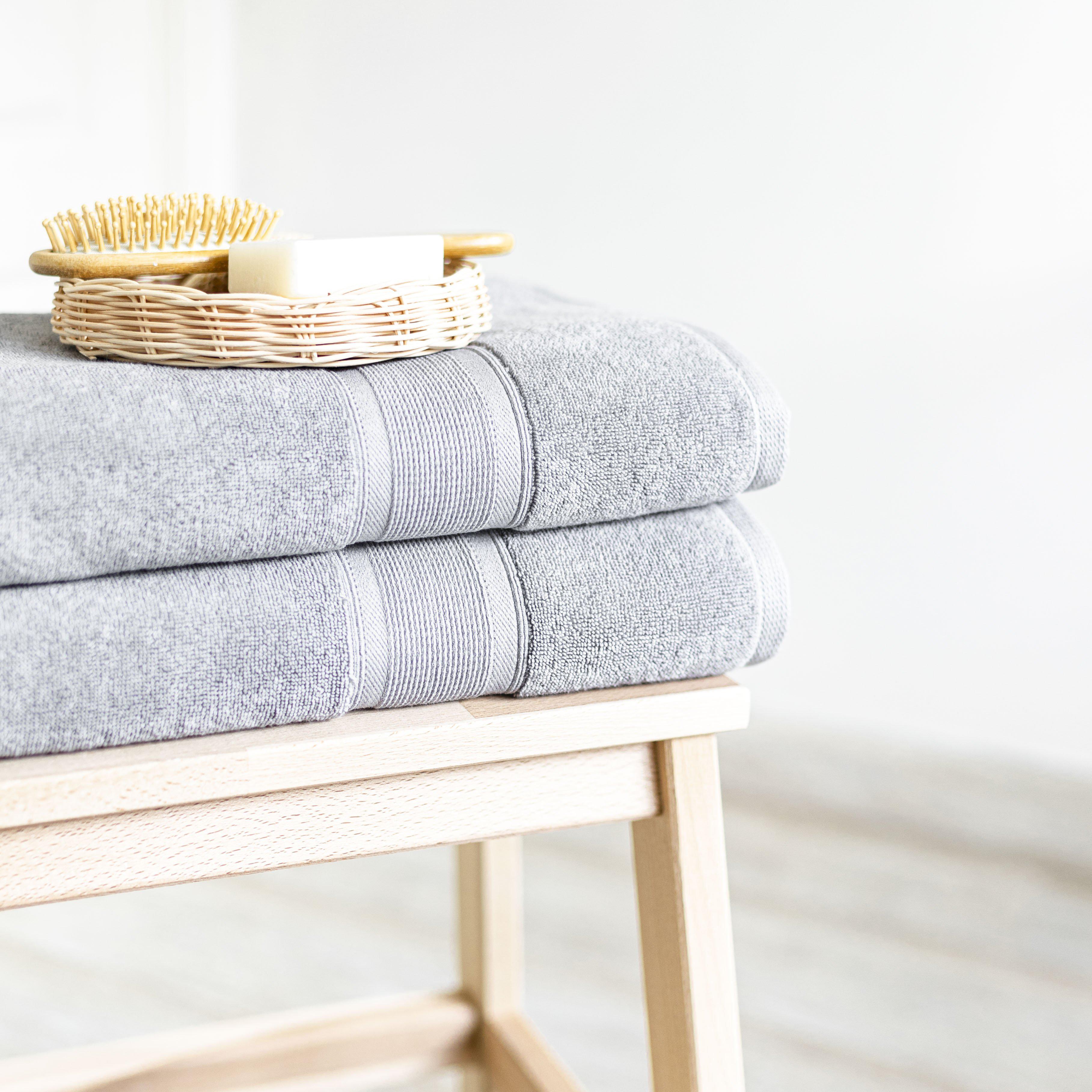 Luzia Light Grey Bath Towels