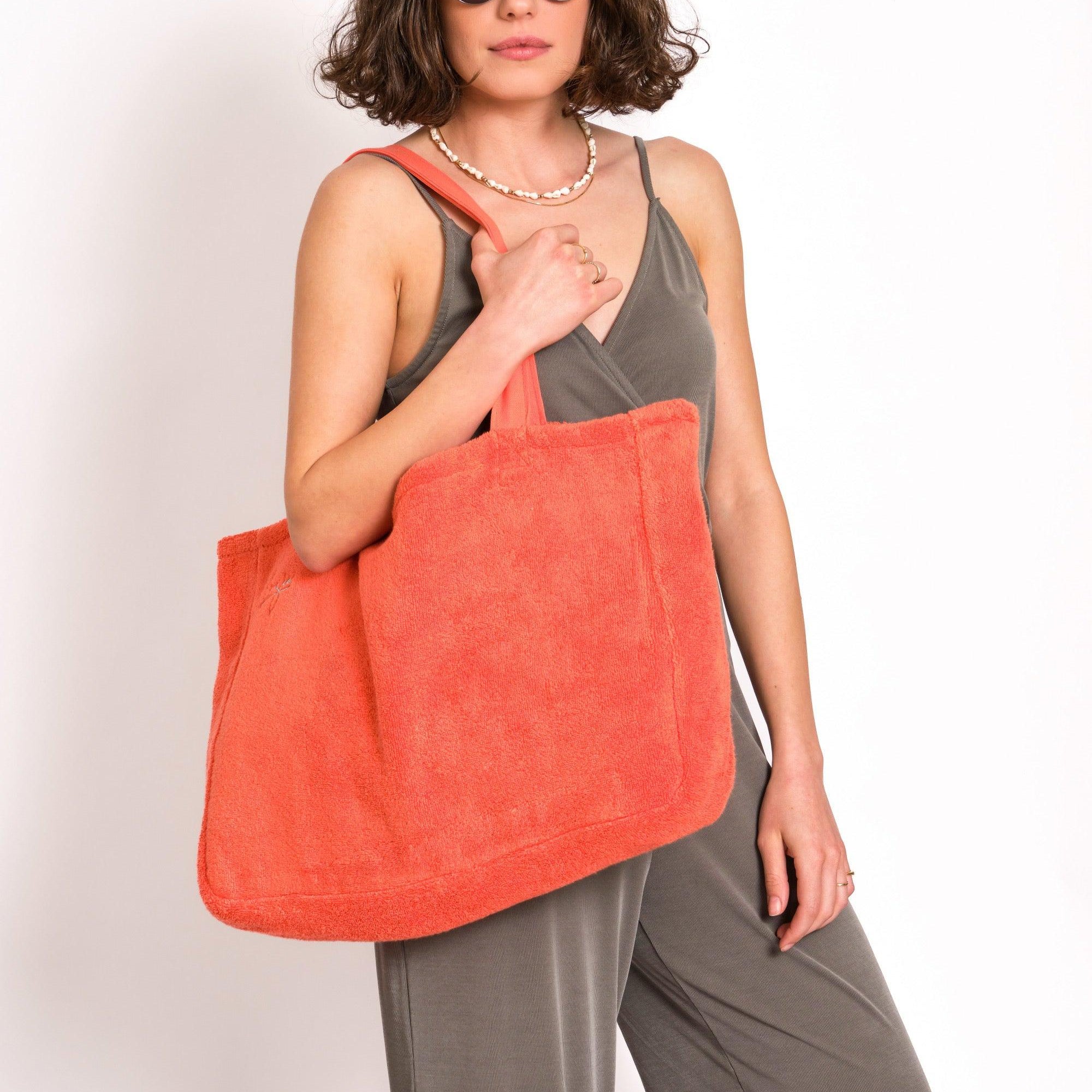 Beach and Pool Tote Bag - Living Coral-Luzia