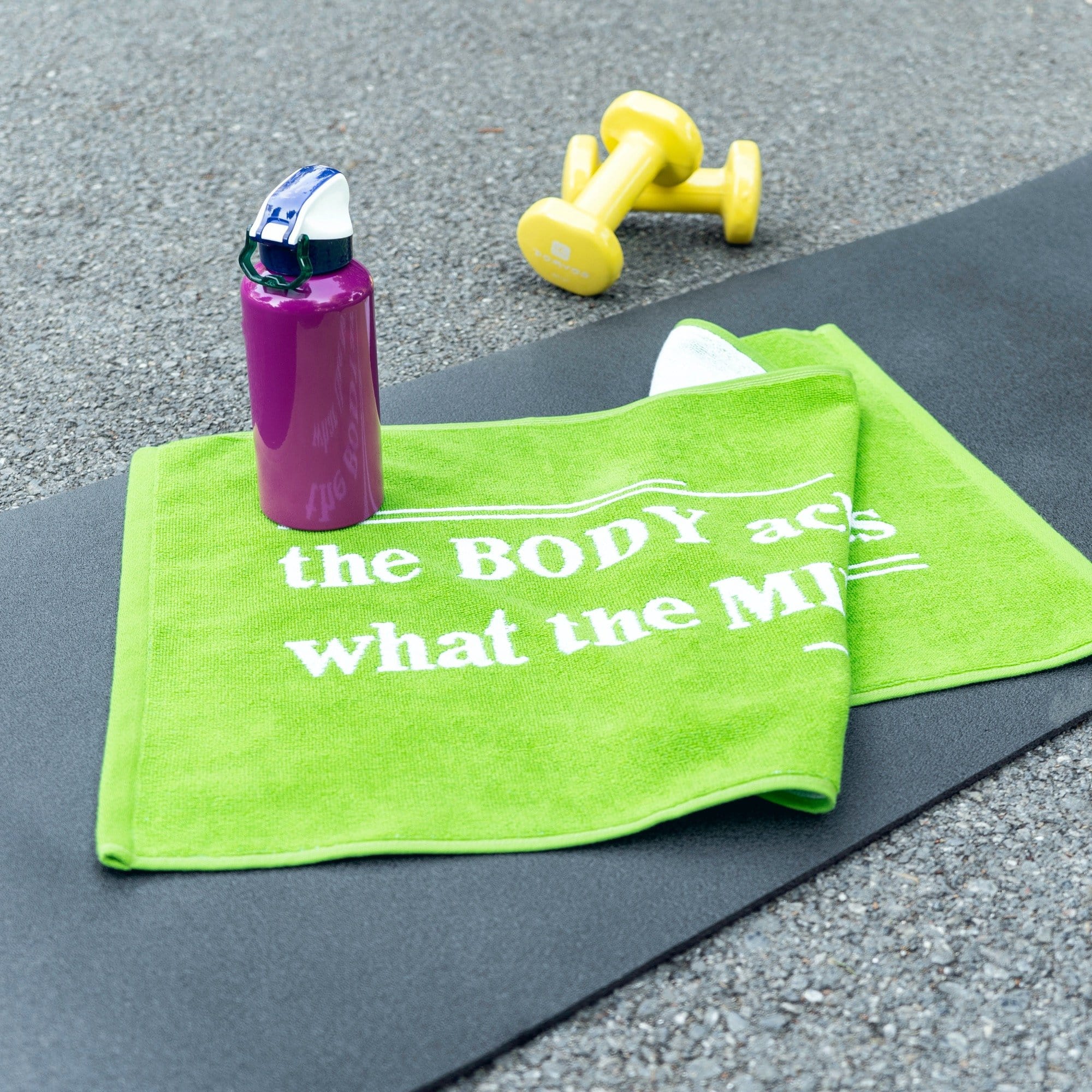 Motivational Workout Towel in Green-Luzia