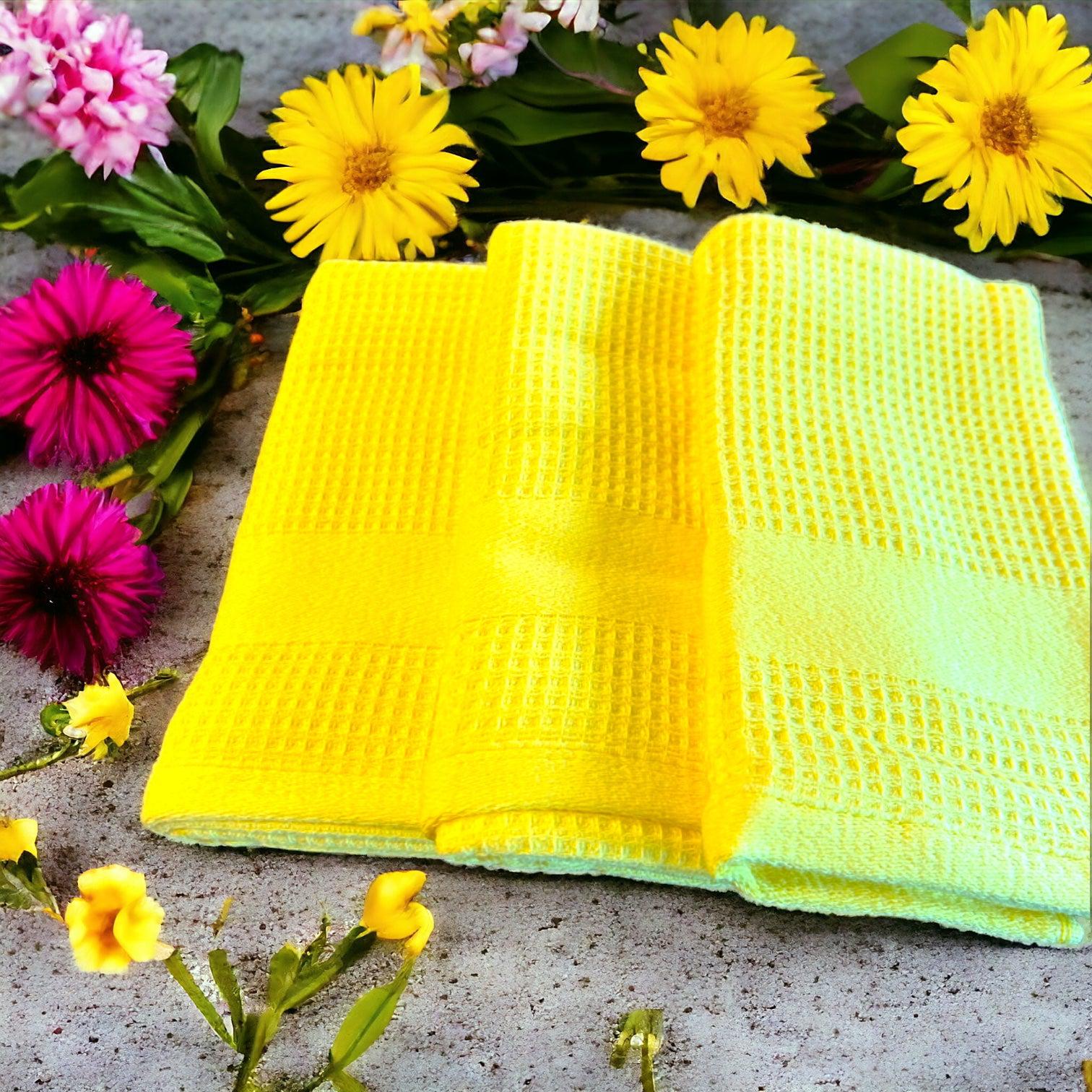 Premium Kitchen Towels in Yellow, Set of 3
