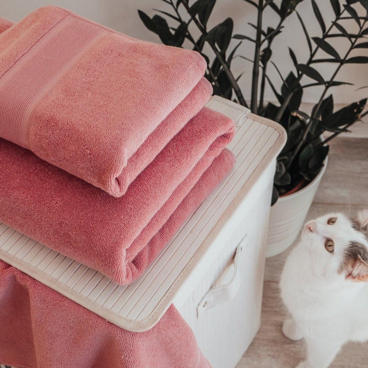 Luzia 8 Piece Towel Set - 100% Turkish Cotton, Premium Quality - 2 Bath Towels 2 Hand Towels and 4 Washcloths (Coral)